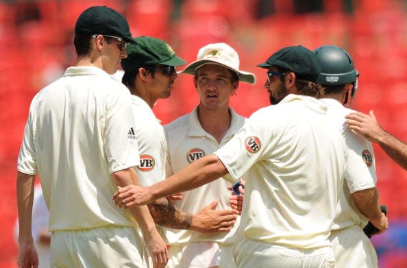 Australian cricketers congratulate Natha