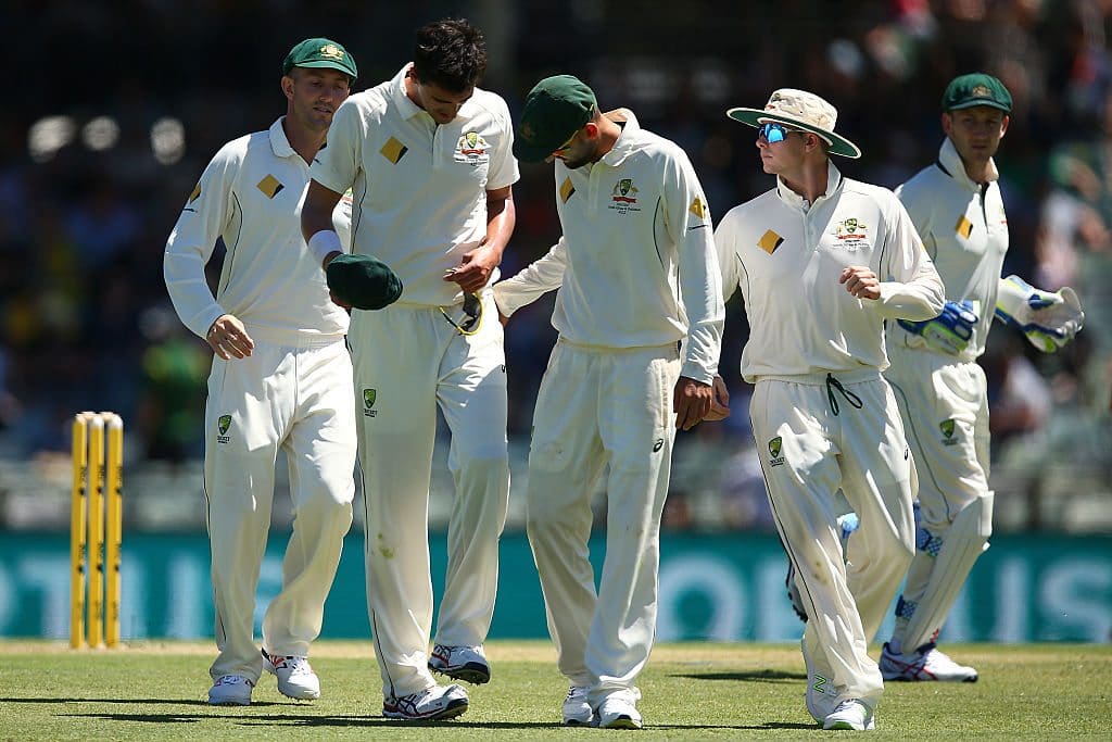 1st Test – Australia v South Africa: Day 1